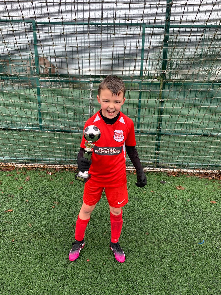 Well done to all the boys today, winning 5-1 ⚽️🥅. Every single one of them played brilliantly. Well done Woodsy man of the match, defended everything 💪🏻💪🏻💪🏻
