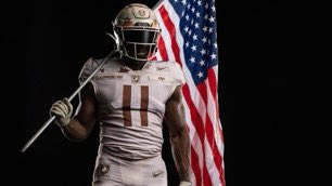 AndrewCaley23's tweet photo. Your couple of times a year reminder:

Since 2005 the Under is 39-9 in the last 48 meetings between service academies.

O/U is 35 for today’s Army-Navy game. https://t.co/xEyRH64PBV