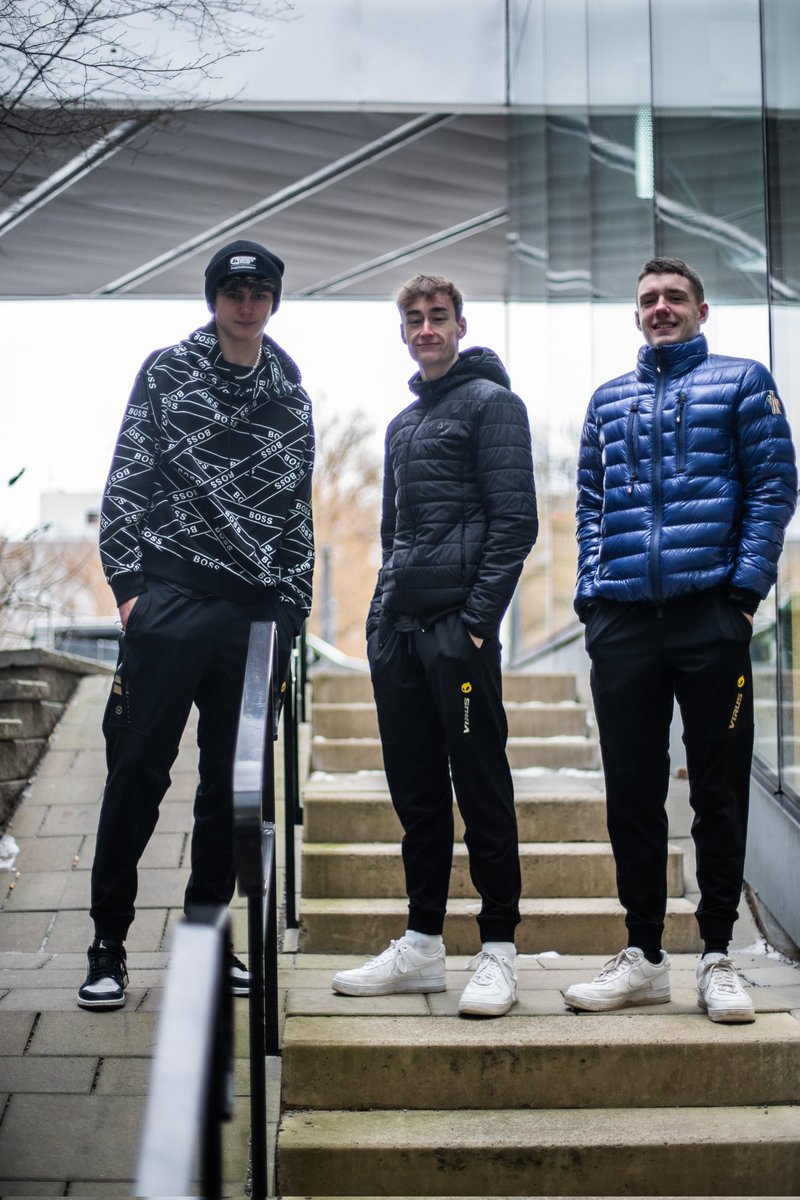 DignitasRL tweet media