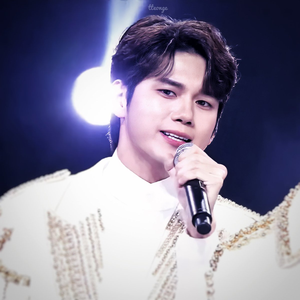 tteonge's tweet photo. #ONGSEONGWU #옹성우 https://t.co/lnJg6s8ngF