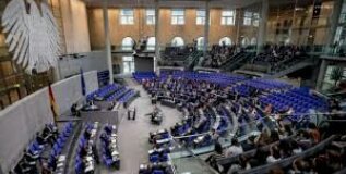 Ho_Di_We's tweet photo. @cornelia_noack Diese Politik mit immer den gleichen #Versagern macht in Deutschland schon lange keinen Sinn mehr. https://t.co/6OwiIkkHmP