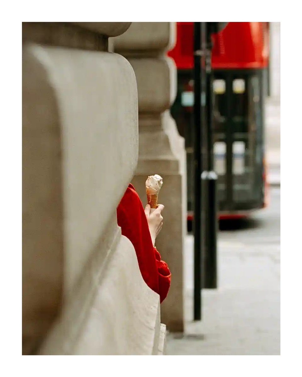 ShaneTaylor22's tweet photo. Piccadilly Ice Cream #streetphotography #london #kodak https://t.co/eOOWdiz4ct