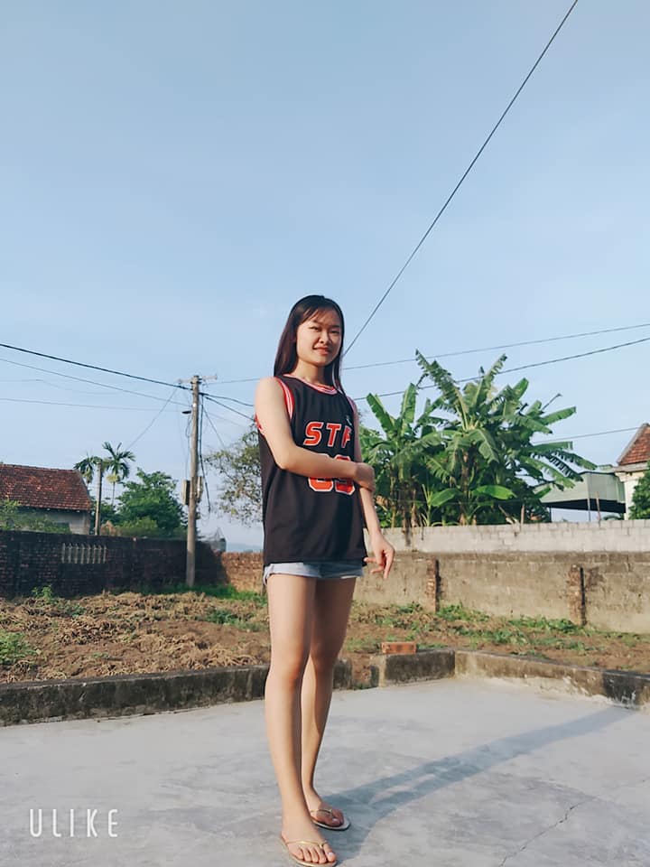 CharoletteHe3's tweet photo. video call ib https://t.co/R5GVKGUlvD