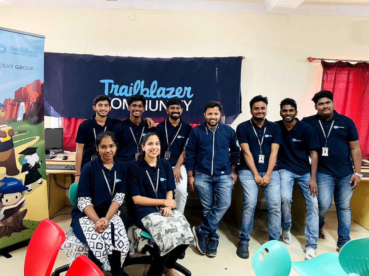 divi_bhavani's tweet photo. Introduction to salesforce  session for our juniors by #MVGRBAM  team. 

#BAM  #MVGRCEA
@satyagoluguri ,@kavindrapatel ,@Bhanz19 ,@amandabauman ,@SfdcKiran https://t.co/xbpwjxrrQL