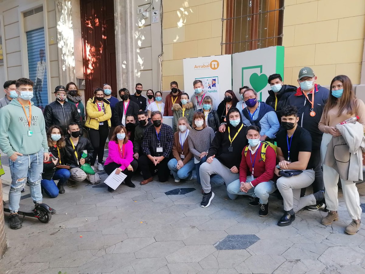 antoniollorsi's tweet image. #Iconectando con #livelibrary hablando de tecnología e #innovacionsocial @laruecaas y @antoniollorsi  gracias a @ArrabalAID y @aytomalaga