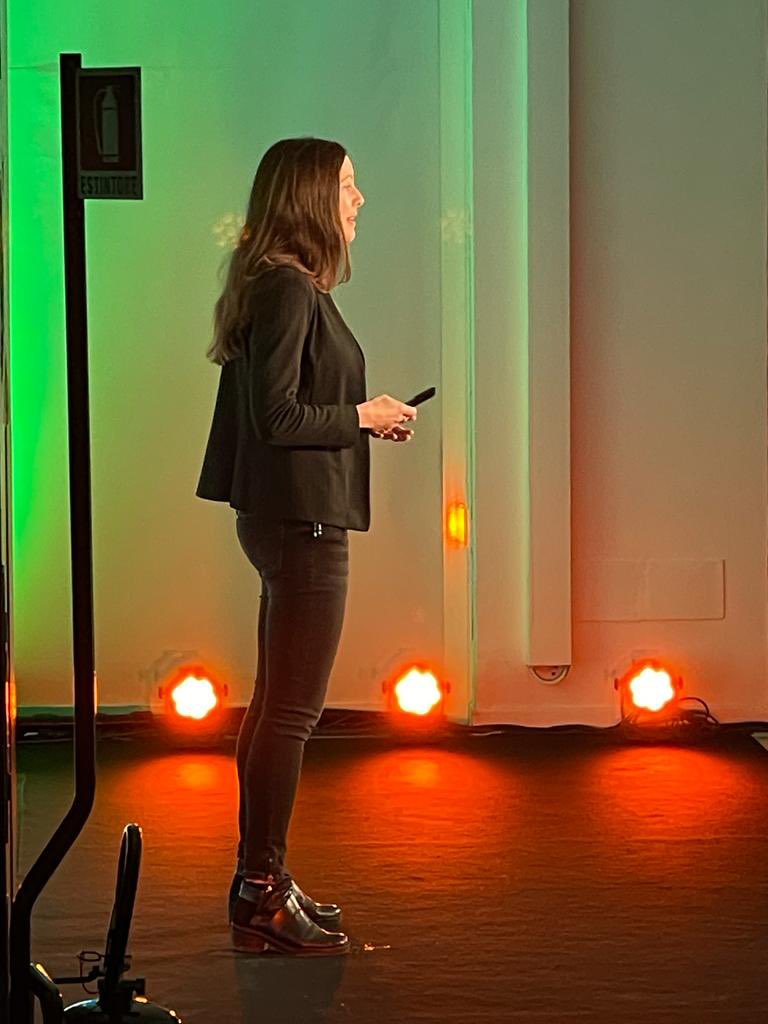 Oggi back on stage con #piemonte2027 <a href="/regionepiemonte/">Regione Piemonte</a> <a href="/VisionaryDays/">Visionary</a> per parlare di #newskills e scrivere con i giovani la strategia sostenibile del Piemonte del futuro. Let’s do it!