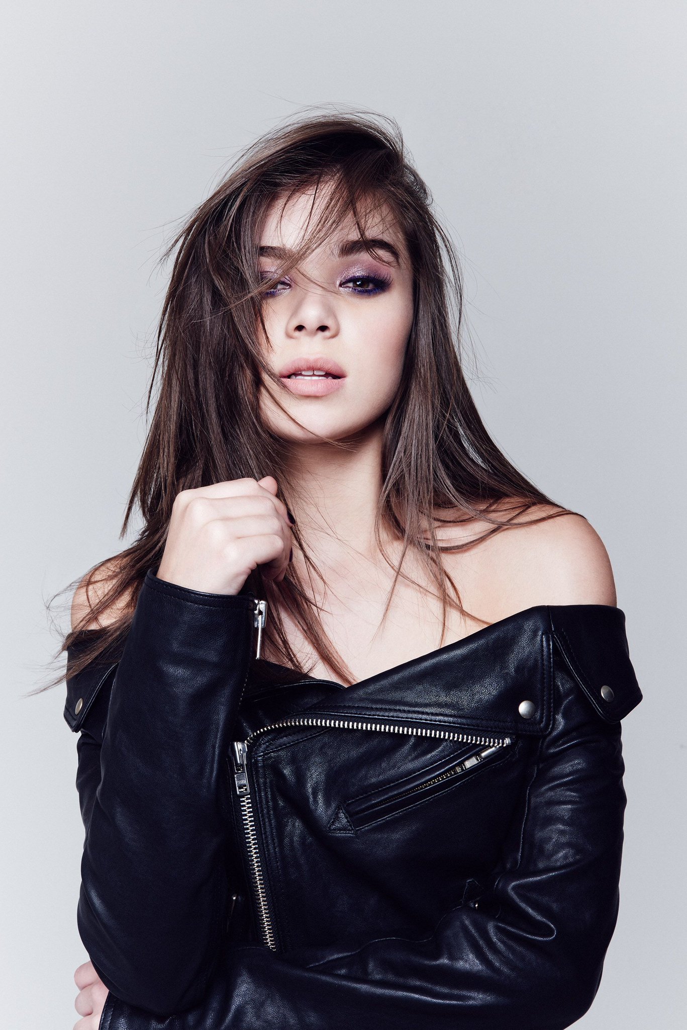 Happy birthday Hailee Steinfeld (25 ) ! 