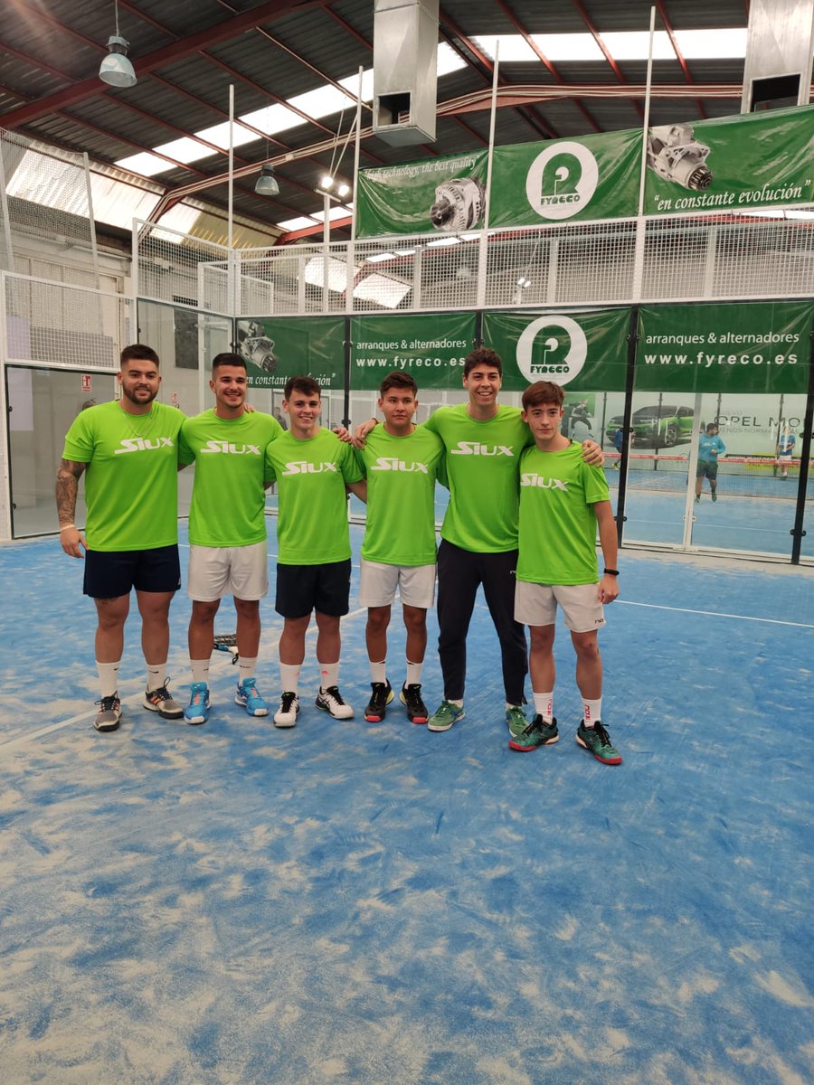 FedPadelMurcia's tweet photo. 🏆🎾🔝¡Comienza el Campeonato Regional por Equipos que reúne a los mejores jugadores de la FPRM y coronará a los mejores equipos de 1️⃣ y 3️⃣ Categoría de la temporada‼
A partir de hoy Sábado en Club PadelZone🤜🥎🤛
#SomosFPRM #deportesmurcia #regiondemurcia #FPRM #joma #head https://t.co/XrbdbfJ0D9