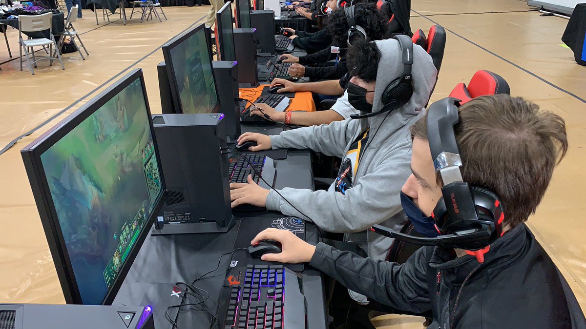 Fresno Unified eSports League(Fuel) tweet media
