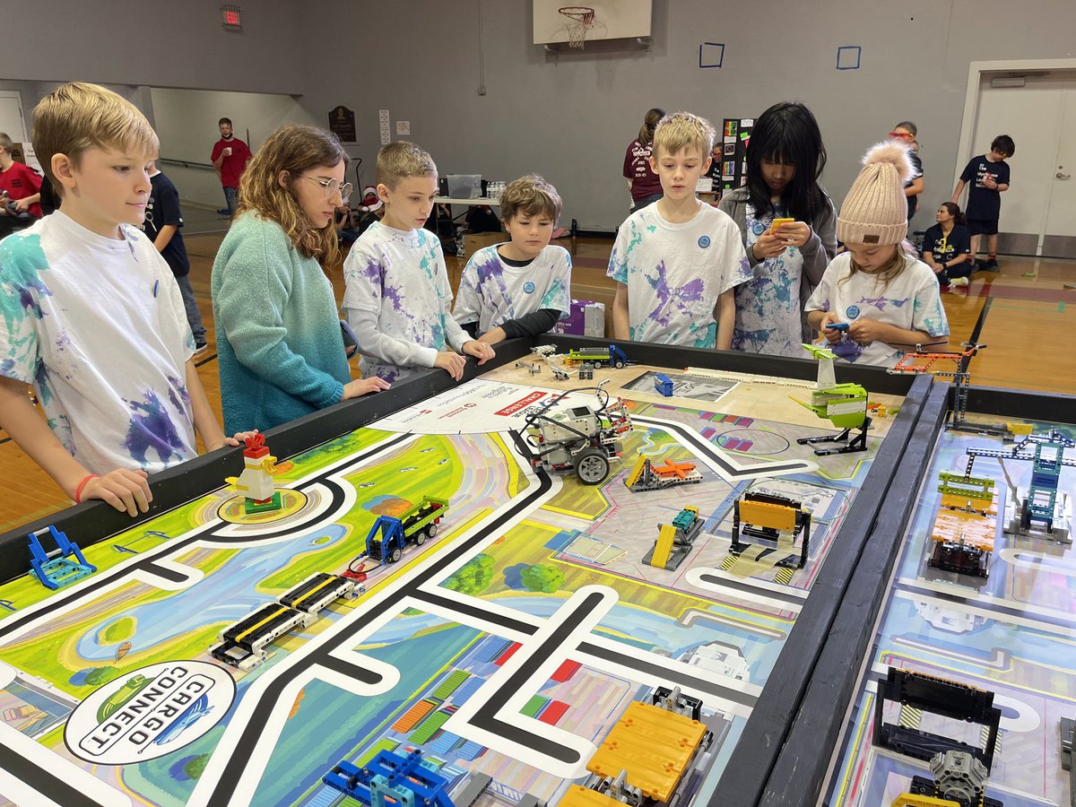Practice rounds are underway &amp; <a href="/KCS_Johnson/">🦅 Johnson Elementary 🦅</a> is on the board! #cargoconnect #FLL <a href="/firstlegoleague/">FIRST LEGO League</a>