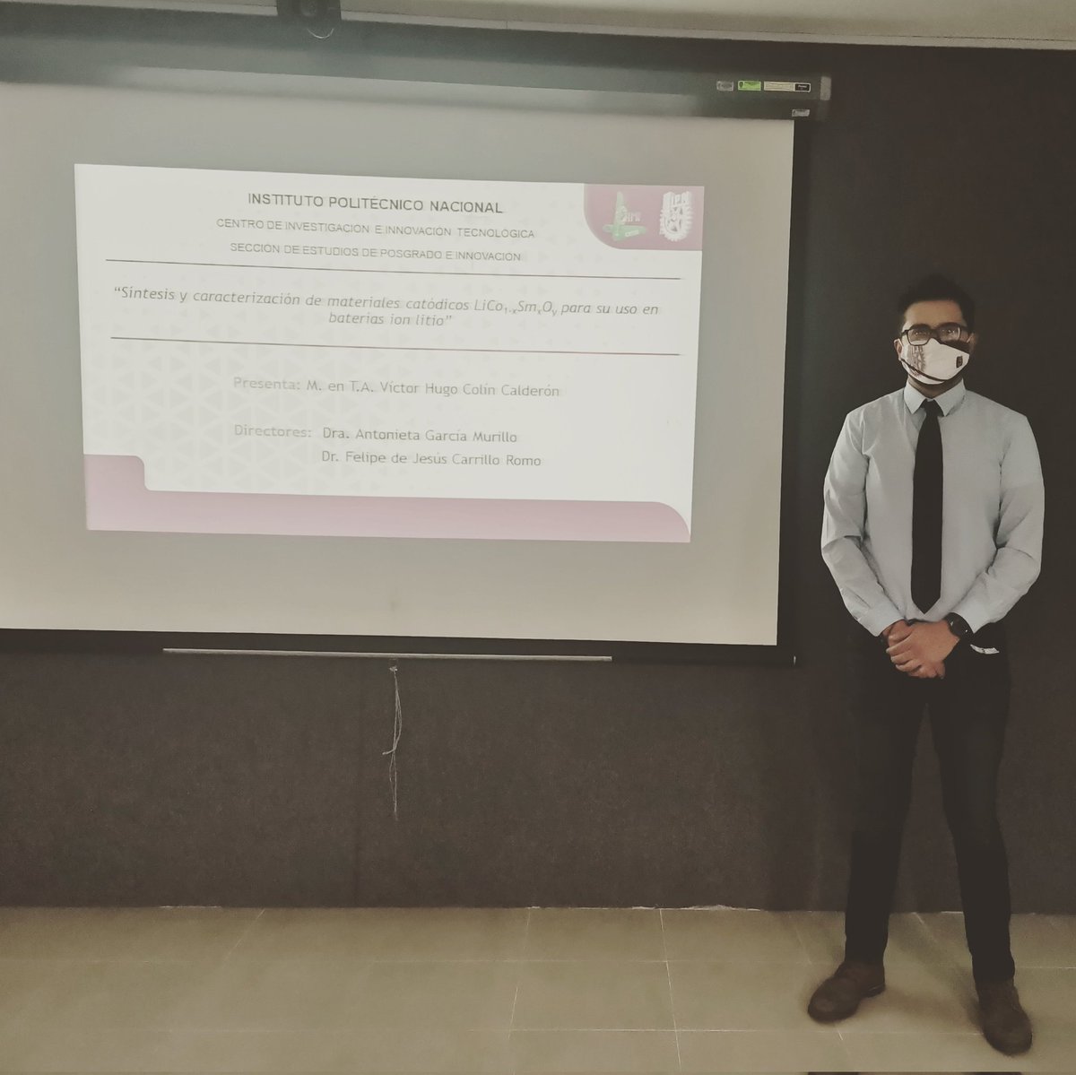 VictorHColin87's tweet photo. Último seminario de tecnología de partículas, siguente paso examen de grado. @CiitecIpn https://t.co/L0Jk8Yl1s8
