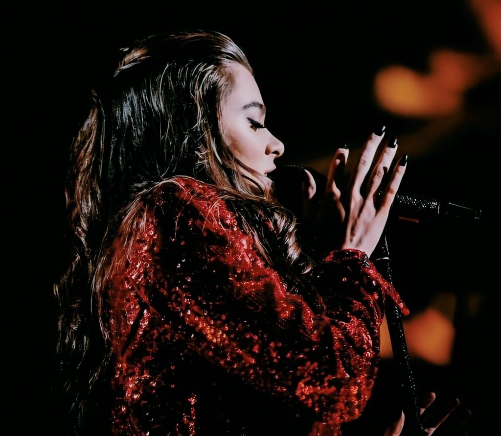 dclynchprvt's tweet photo. happiest of birthdays to my girl; you're one badass babe. proud of you, angel ❤ happy 25th, baby! @haileelynchprvt https://t.co/pHkqhKAJU7