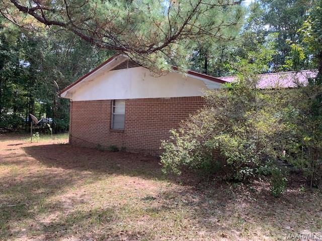 ahfhomes's tweet photo. Kelly Colley would love to show you the #listing at 1491 County Road 49 Road #Midway #AL  #realestate https://t.co/bWYFEMVUug https://t.co/PamKnWcno8