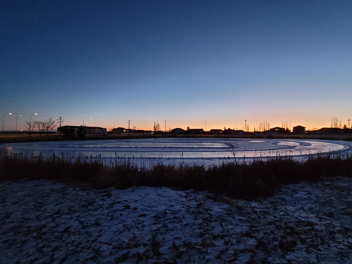Your outdoor skating areas look great <a href="/CityofLacombe/">City of Lacombe 🇨🇦</a>.