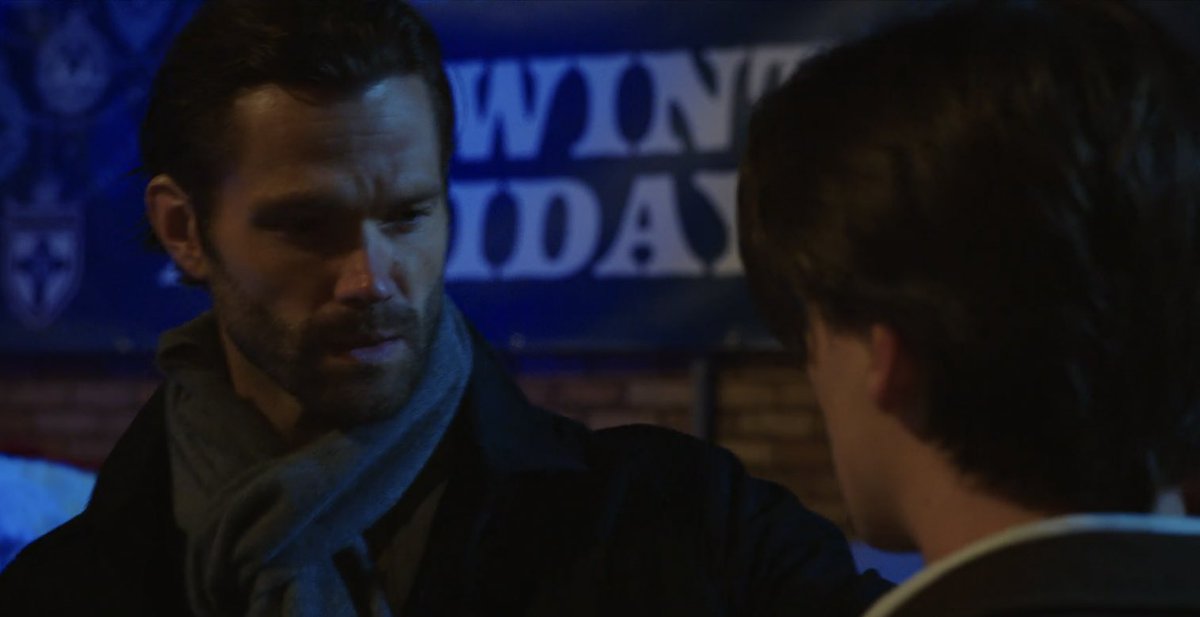 _whatsinaname7's tweet photo. Jared’s acting here though. The flash of emotions. From worried to anger to providing comfort to his son. What a day it’s been for him. And still so much left to face what with his partner leaving 😔

| #Walker | #JaredPadalecki | #ThankYouLinz | https://t.co/sxh0iU38vj