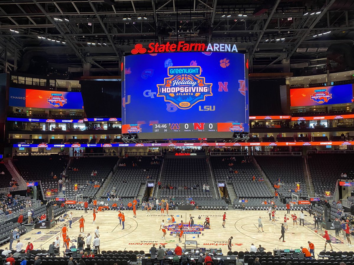E2C_Network's tweet photo. We in this! #WarEagle #ForBruce https://t.co/q36bGmi8nO