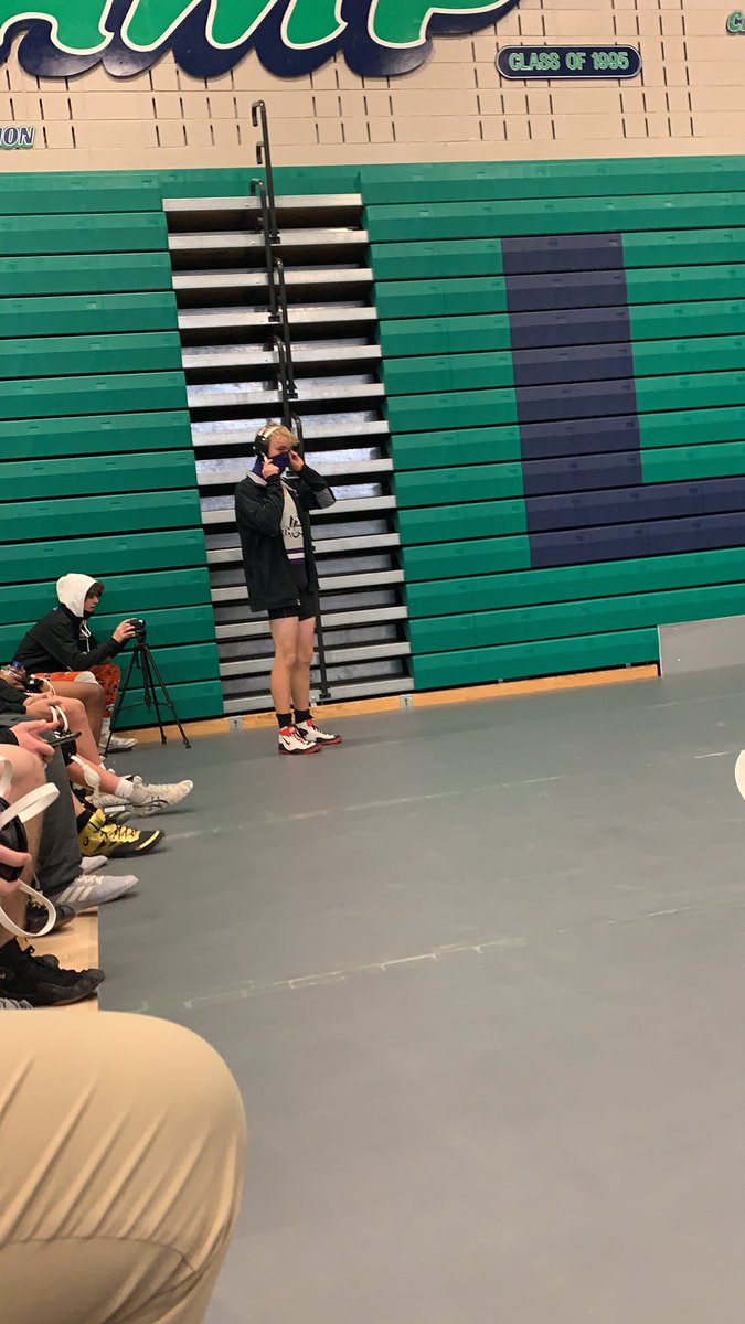 Thunder drop 1st dual of the day vs Pomona 2. About to battle Chatfield shortly.