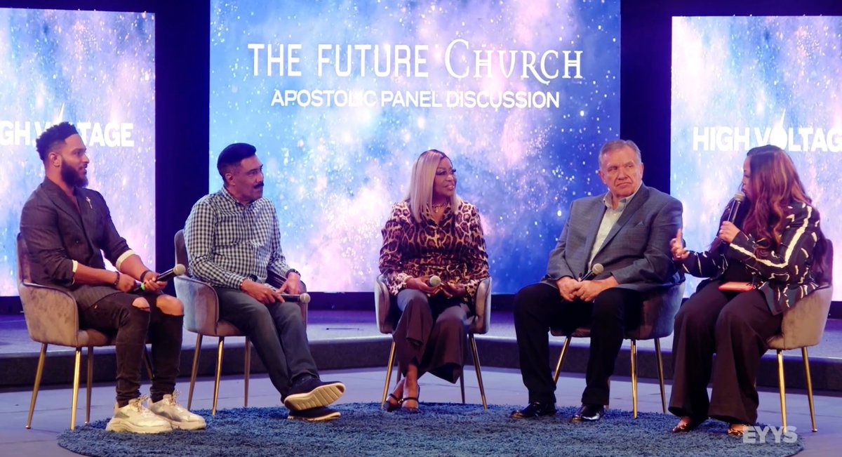 heyrashida's tweet photo. Wow, there is so much wisdom on this panel. We have a prophetic advantage along with the gifts of the spirit. Thank you @prayerrain for this gem! #eyys2021 https://t.co/eeeK9psrBe