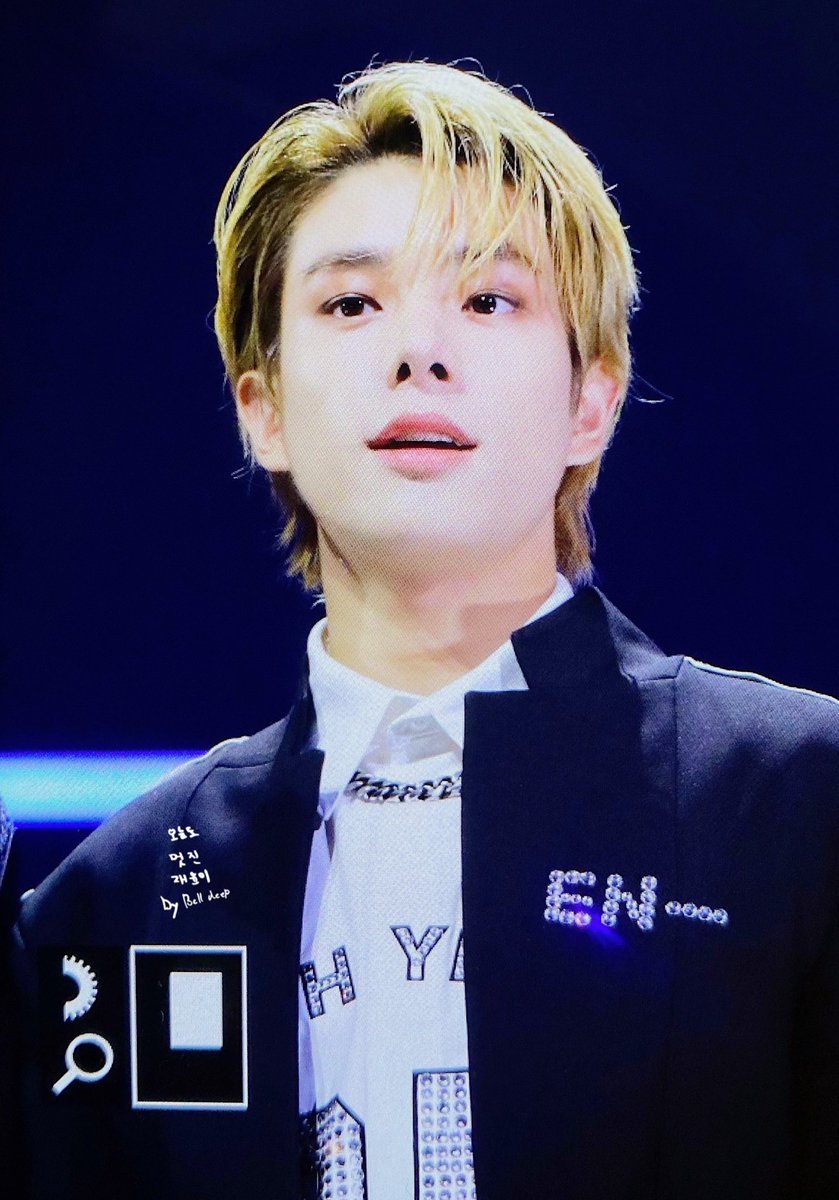 BELLDEEP_1115's tweet photo. 211211 왕자야..🤍

#ENHYPEN   #엔하이픈            
#JAKE #제이크 #ジェイク 
@ENHYPEN_members https://t.co/xDm0ikIh4a