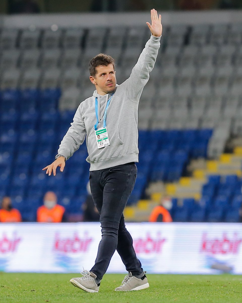 🧿 𝐁𝐎𝐒𝐒 | #EmreBelözoğlu 

✅ 3-2 Beşiktaş 
✅ 1-2 FTA Antalyaspor 
✅ 2-1 Adana Demirspor
✅ 1-3 Yeni Malatyaspor 
✅ 2-1 DG Sivasspor 
⭕ 0-0 Altay 
✅ 0-3 A. Hatayspor  
✅ 2-1 Kasımpaşa