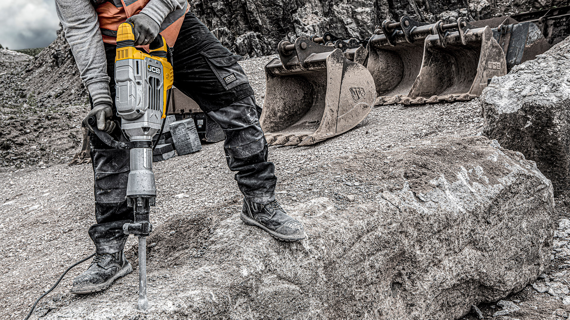 Jcb online demolition hammer
