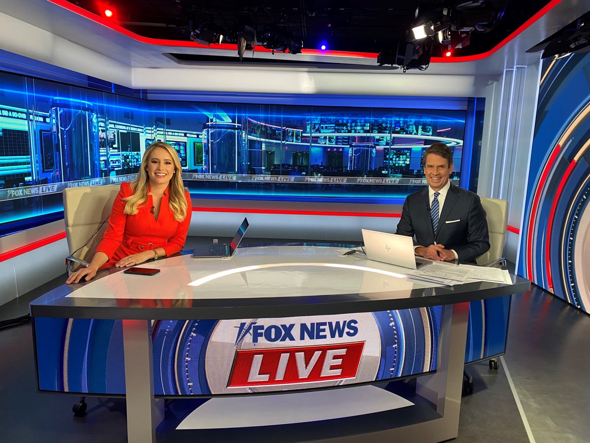 GriffJenkins's tweet photo. TUNE IN... Join me &amp; @JacquiHeinrich 12n-2pET FNL @FoxNews @MarshaBlackburn @RepDavidKustoff @RodneyDavis @RedCross @RepRandyBridges @EricEfuller + @davidspunt @BillFOXLA @aacuna1 @caseystegall @chuckreports @CColemanFoxNews @willnunley @HunterDavisNews @TheAmyFreeze @foxweather https://t.co/mXTZJVkip7