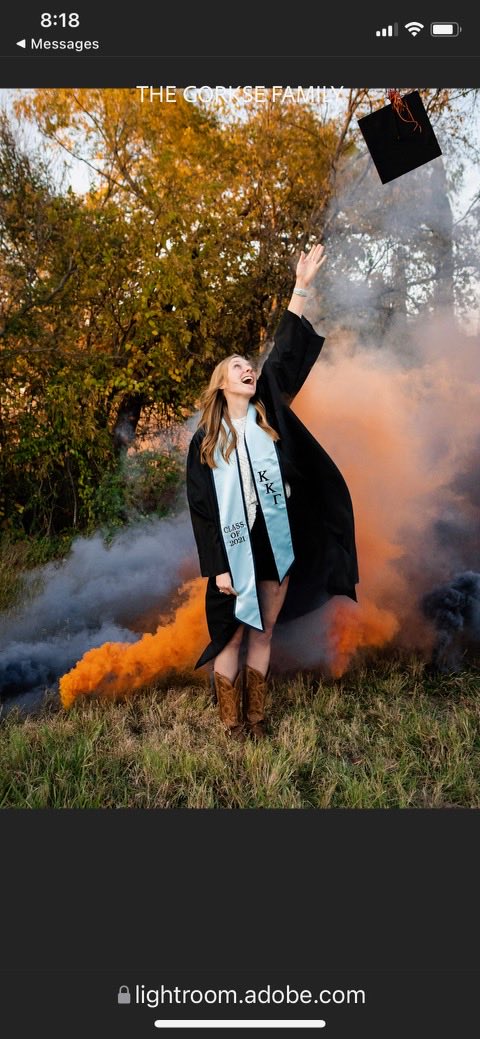morganxmarie10's tweet photo. HAPPY GRADUATION!! #okstate21 https://t.co/HLfy9ci2U4