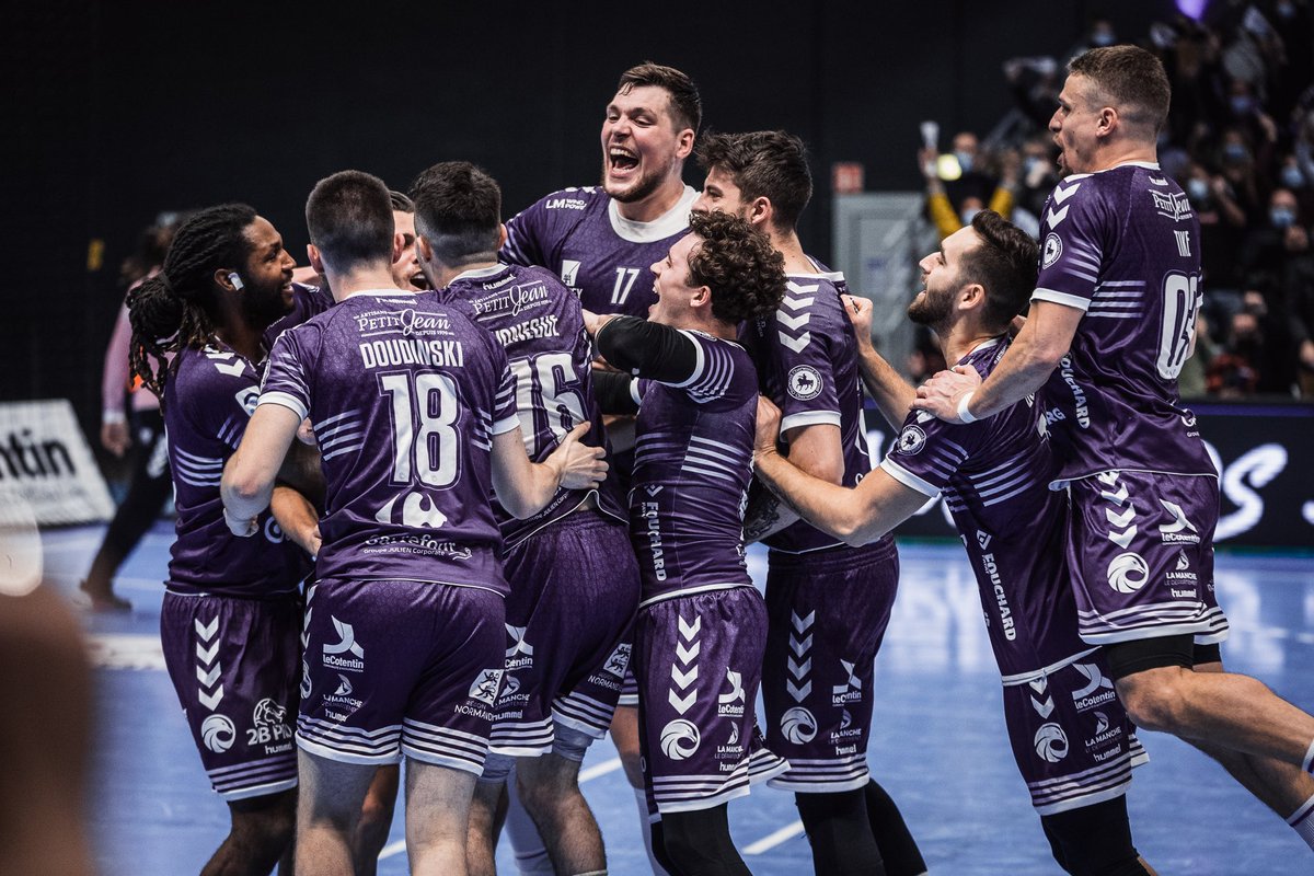 JSCherbourg's tweet photo. Quelle ambiance hier, vous avez été incroyables 💜

📸 @Lfmd_Val https://t.co/Is8AY4SyRF
