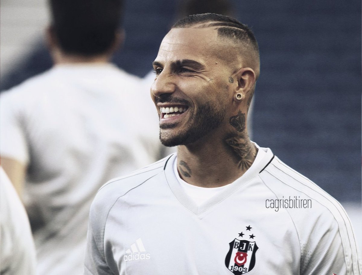ilhanakar007's tweet photo. Çokça özlem…🏁🖤  @07RQuaresma https://t.co/VZKEFRS7Kh