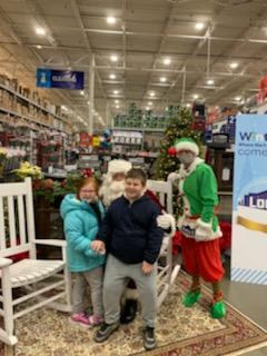 More Winterfest Fun !! 
<a href="/BenitoKomadina/">Benito.Komadina@Lowes</a> <a href="/Curt_Byrum/">Curt Byrum</a> @LauraG813R1 <a href="/BlueBoxR1/">@BlueBoxR1</a>