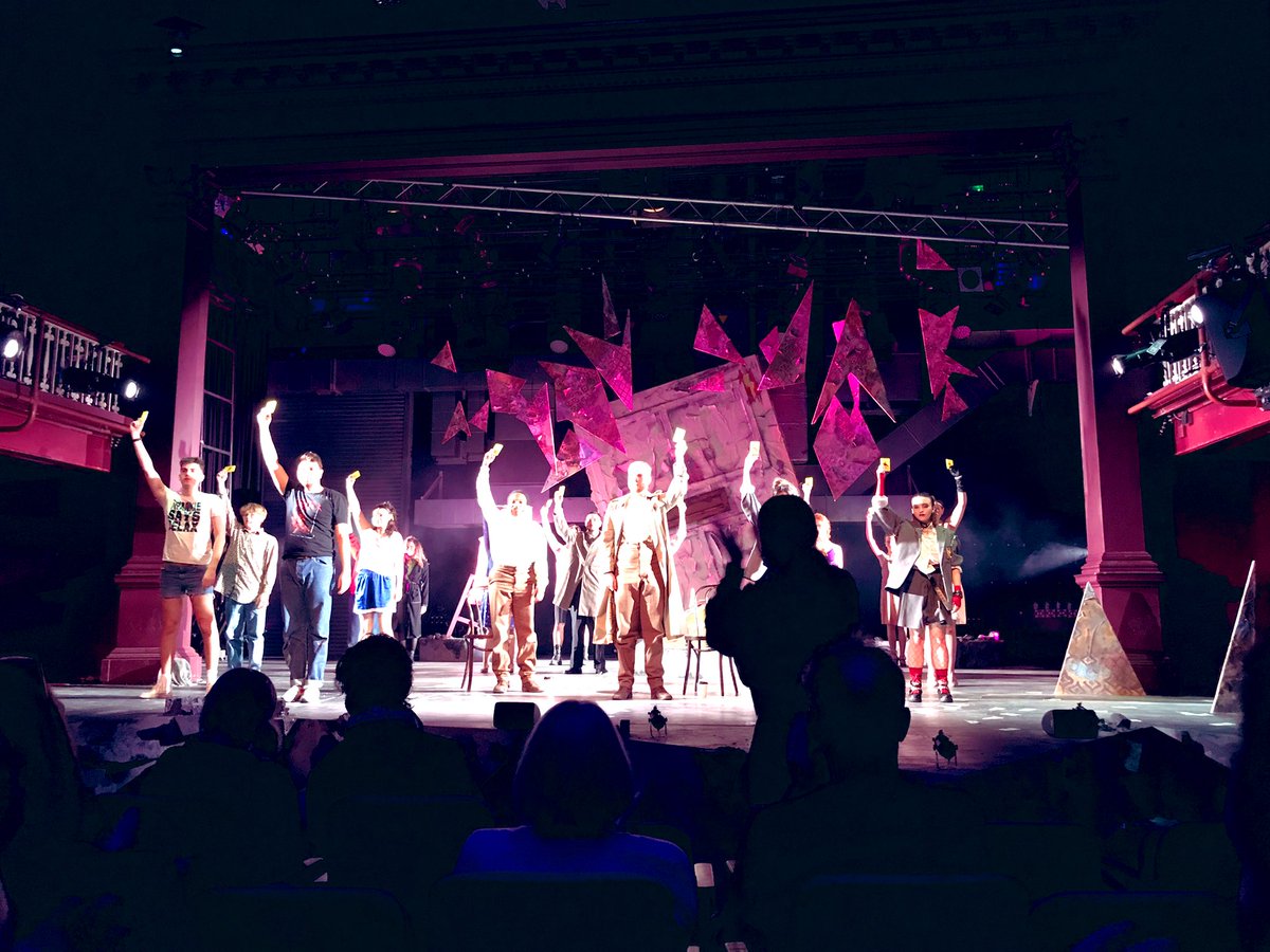 sherriffhammond's tweet photo. Provocative, energetic, funny, poignant & meaningful work from @2021Lipa #LIPAactors & @LIPALiverpool creatives - #LeoButler’s #Decades masterfully directed by @Mr_James_Baker Congratulations! 🥳👏🥳✨ https://t.co/jgvm5uxhr6