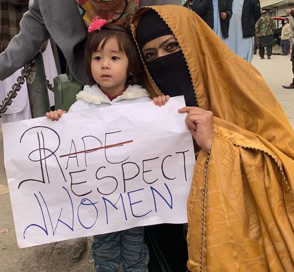 Khpaltweets's tweet image. we need more men like @BehramLehri @bijarmarri @mirbehramb @jahangirBazai @haroonraisani1 @ZiaKhanqta @karamat20 @TalibHussainHa4 to promote this mindset in #Quetta 

#HIDAYAT_THE_RAPIST #QuettaProtest