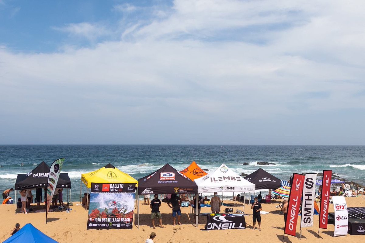 Well done to @surfersnotstreetchildren the winners of the SSA/ iLembe Surfriders Development Surf Contest!  

📸 @pierretostee 

#ballitopro
#sitakuhla