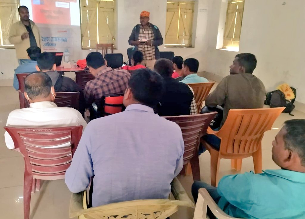 saurabhiirm's tweet photo. @ActionAidIndia organized training of frontline workers - Vikas Mitras in Sadar &amp; Kalyanpur blocks of #Samastipur on the issue of Child Protection &amp; formation of #adolescent collectives for addressing the issue of child marriages, child labour, trafficking etc. @sndeep @EkramPRO https://t.co/PhrXKkDMJo