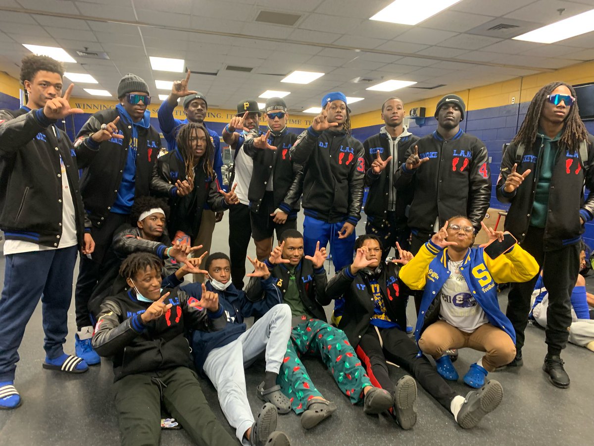 B L A B 💙💛🖤🔥🔥🔥💍💍🎨🎸💰💰💰💰 

BACK TO BACK 🤪 <a href="/OscarSmithFB/">Oscar Smith Football</a> 

Best Secondary…… PERIOD!!!