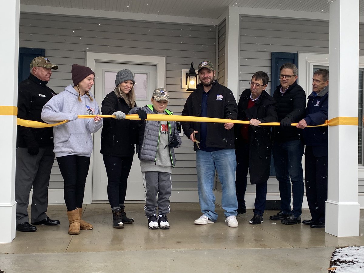 Jill Carlson tweet media