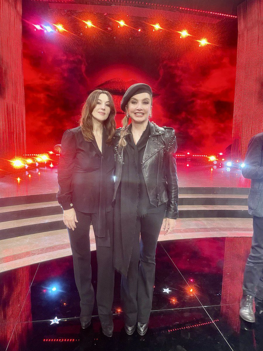 Grandissime emozioni❤️❤️❤️ 
Grazie #MonicaBellucci 
<a href="/Ballando_Rai/">BallandoConLeStelle</a> 
#BallandoConLeStelle