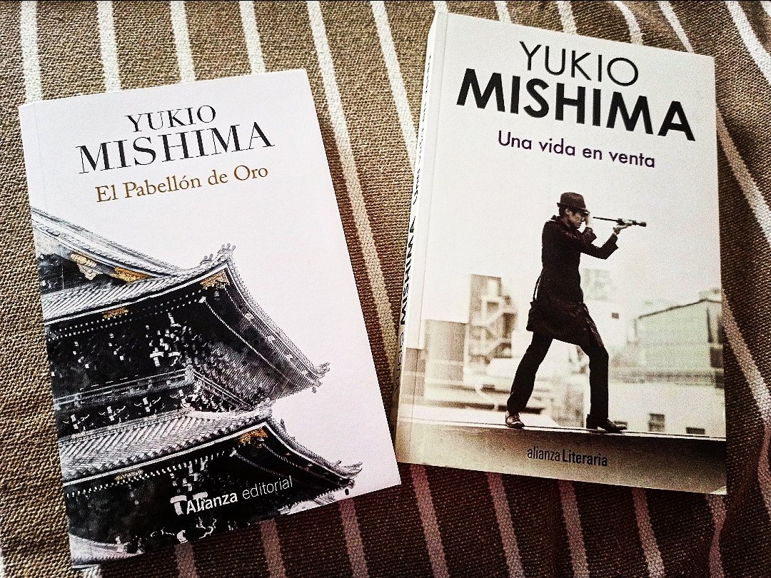 Primer regalito de navidad, adelantado! Los dos últimos libros de #Mishima que faltaban a la colección. Qué maravilla 😍😍😍 @alianza_ed #literaturajaponesa #BookTwitter