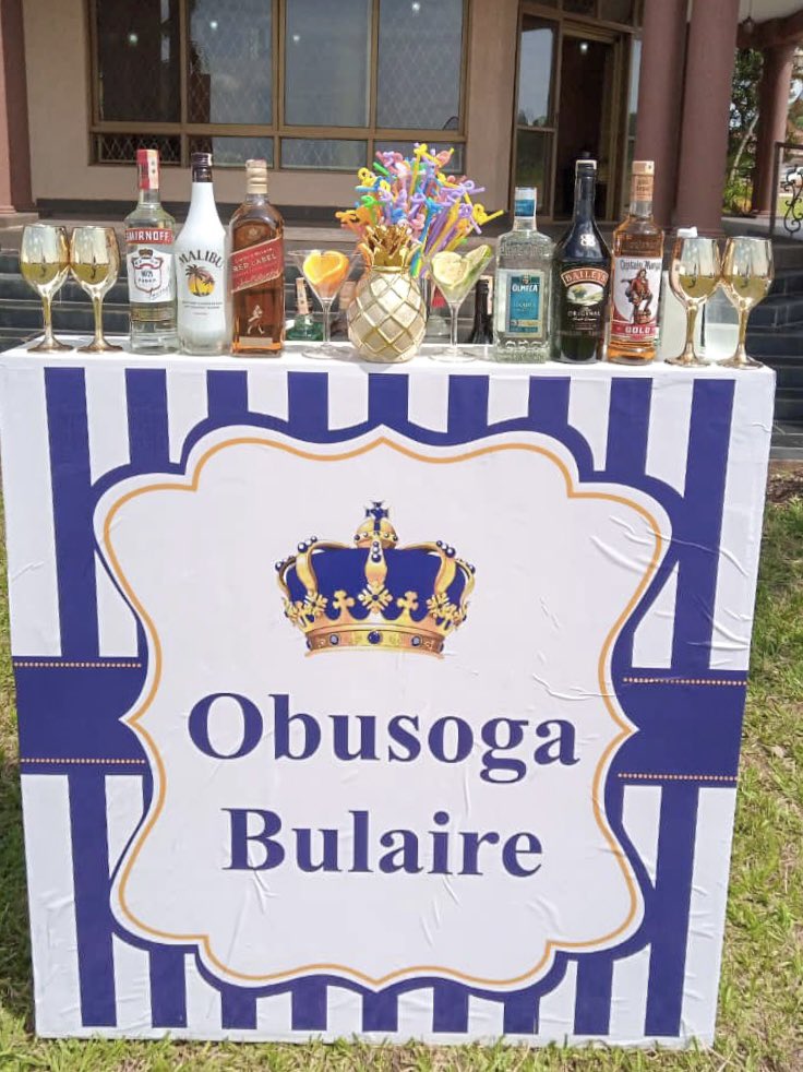 PartyPlanet256's tweet photo. Our set up for the private royal birthday 🥂🍹

We have the perfect mobile bar with a professional mixologist and a personalized drinks menu for you. 

Contact us on 0779 001440 or 0700 876714 for inquiries and bookings.

#Cocktails #MobileBar #UOTMarketDay https://t.co/Czd3SLjBOJ