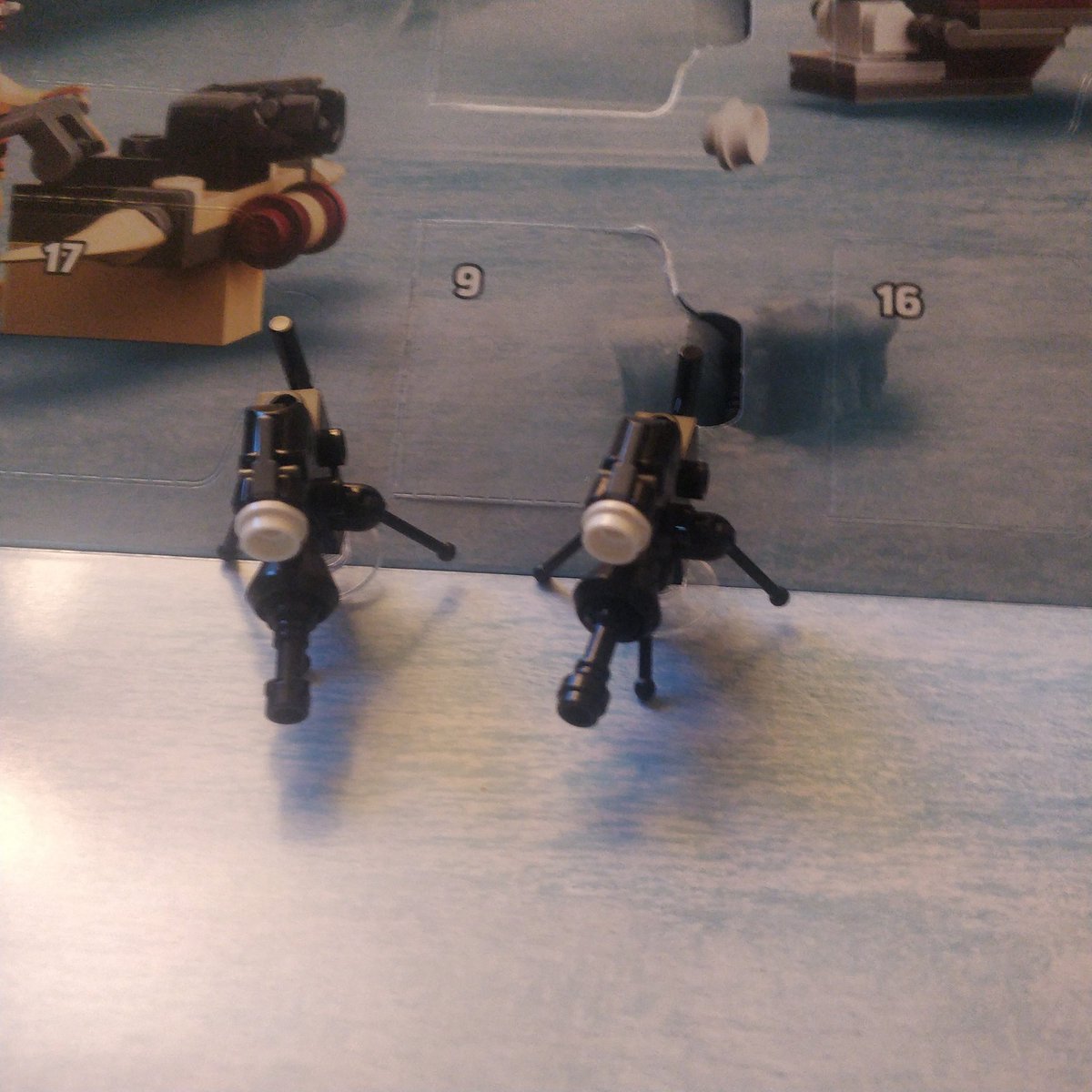 Steele307's tweet photo. @LEGO_Group these fellas aren't going to help Luke save Grogu. https://t.co/7p4WFl5nw9