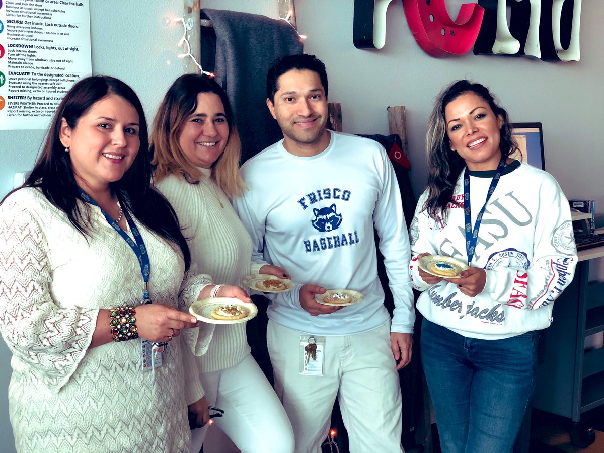 If you serve it, they will come. My sneaky way of “forcing” the staff to visit the library. So happy to see them enjoying the cookie-decorating station. ☺️🎄<a href="/RaccoonsLibrary/">Raccoons Library</a> <a href="/FHSRaccoons/">Frisco High School</a> #happyholidays