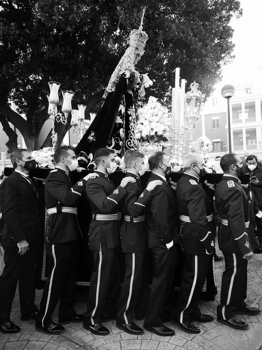 AMENcarnacion_'s tweet photo. Privilegios de la Calzá 💙

Reina y Madre de la Encarnación 

#SuenaAmencarnación
#AlEstiloDeSevilla https://t.co/Bu61KWvKsO