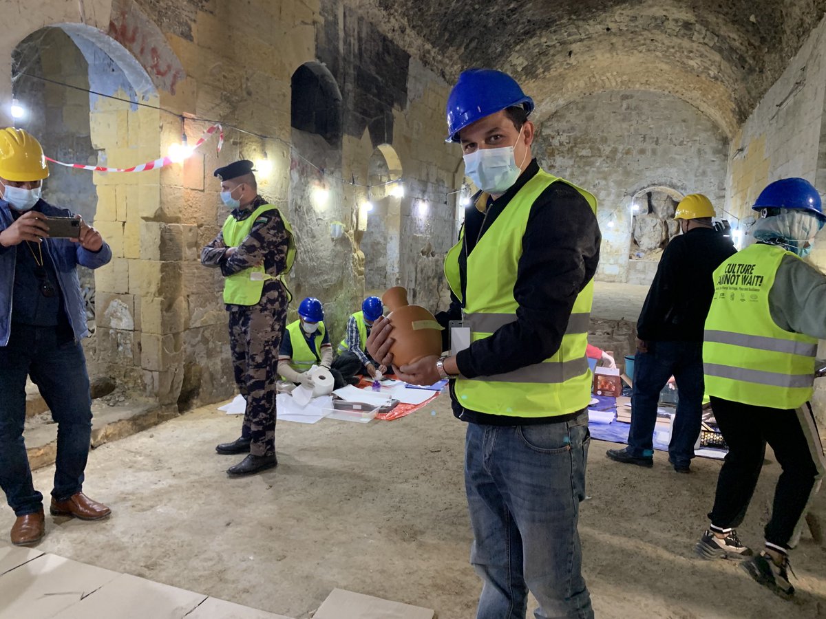 ⁦<a href="/ICCROM/">ICCROM</a>⁩ ⁦<a href="/ALIPHFoundation/">ALIPH Foundation</a>⁩ ⁦<a href="/Abdelhamid_EHRF/">Abdelhamid Salah al-Sharief</a>⁩ ⁦<a href="/CSS_Zurich/">One</a>⁩ alliance for cultural first aid, peace and resilience training culminated with a simulation of an #earthquake, participants salvaged collections, stabilised structures with Jordan Civil Defence.