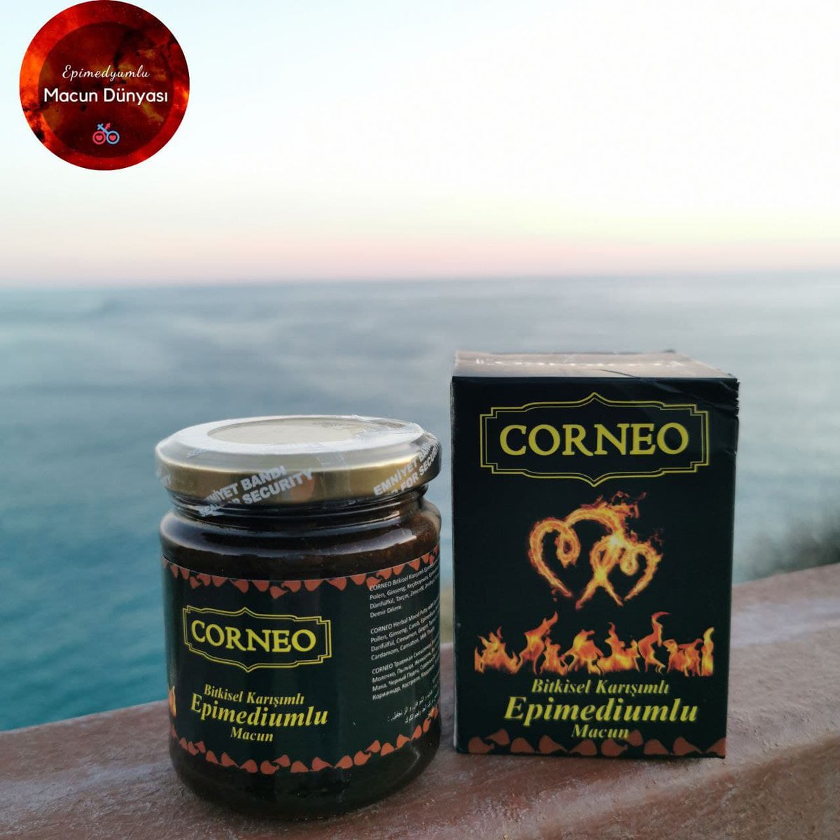 epimediumcu's tweet photo. @cinsellikicerir ❤️‍🔥 CORNEO RED &amp; CORNEO BLACK Epimedyumlu Macunlar
🥇 CİNSELLİKTE ZİRVEYE OYNAYIN
⏰ Geciktirici etkili
🛎 Güçlü ereksiyon ve devamlılık ile birlikte
🏋🏼 Güçlü performans sağlayan
43Gr. / 240 Gr. ve 12'li tek kullanımlık 15 Gr. seçenekleri ile hizmetinizdedir;
📩 İletişim için DM. https://t.co/ZoEYYONjaD