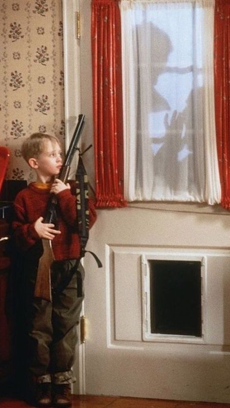 SohoLivre's tweet photo. yo esperando la navidad💥🔫 https://t.co/A0ExeDIkgo