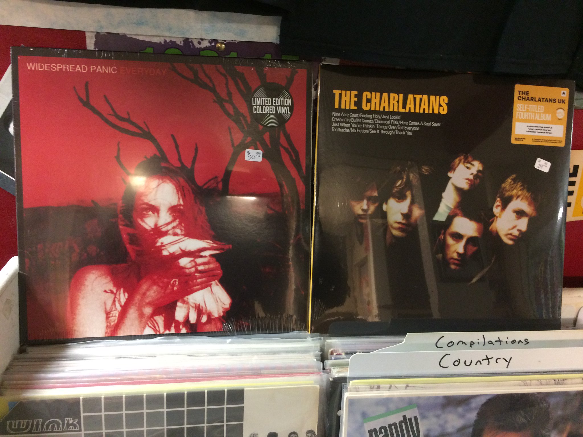 Happy Birthday to Dave Schools of Widespread Panic & Martin Blunt of The Charlatans 