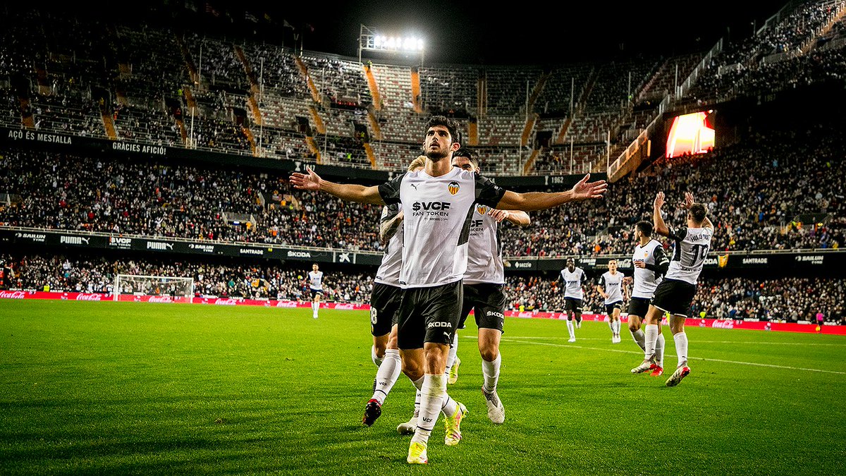 valenciacf's tweet photo. 💥 GOLAÇO GUEDES 🇵🇹

#ValenciaElche 🦇🟢⚪
#ADNVCF https://t.co/mzQincy7mL
