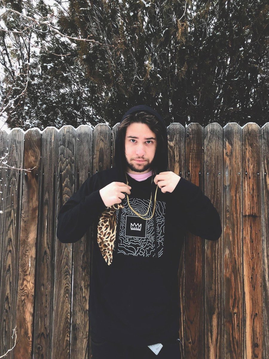 trendingstory21's tweet image. Who was Charles Ingalls AKA CharlestheFirst? How Did Charles Ingalls Die? Bio, Wiki, Age, Found Dead, Cause Of Death: bit.ly/339MYdt

#charlesthefirst #CharlesIngalls #CharlestheFirstDeath #Nashville