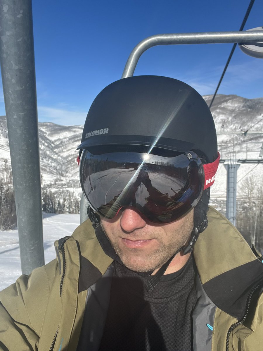 Chris Aniszczyk tweet media