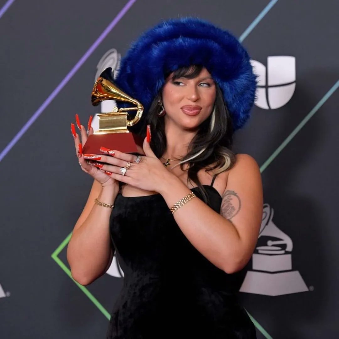 huberttrinkunas's tweet photo. Congratulations to Nathy Peluso for Best Alternative Music Album at the Latin Grammys this year! #calambre #nathypeluso #latingrammys #bestalternativealbum https://t.co/qs23lsXda1
